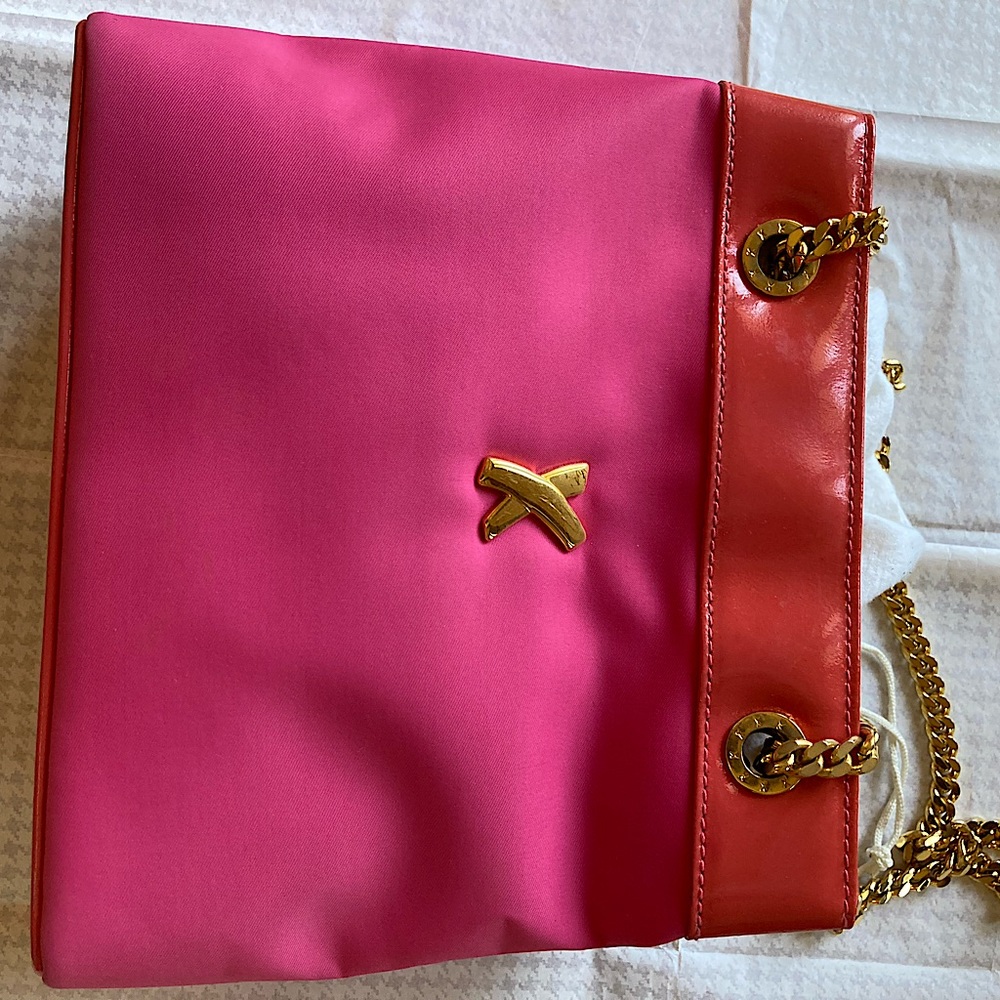 Paloma Picasso hot pink chain shoulder bag